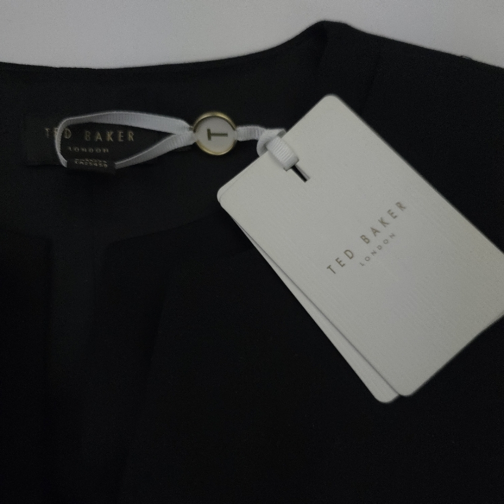 New Ted Baker Structured Zip Peplum  Black Dress Sz 8 - Picture 5 of 13